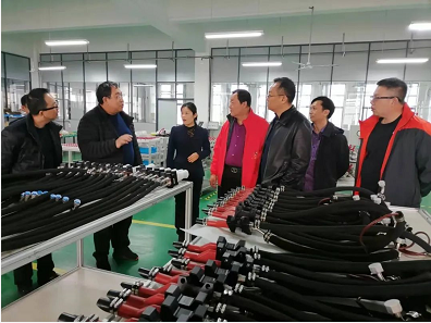 宁波市山西商会会长带队深入企业，助力企业统筹用工——商会下属人力资源公司走进宁波国创机车装备通讯设备销售有限公司